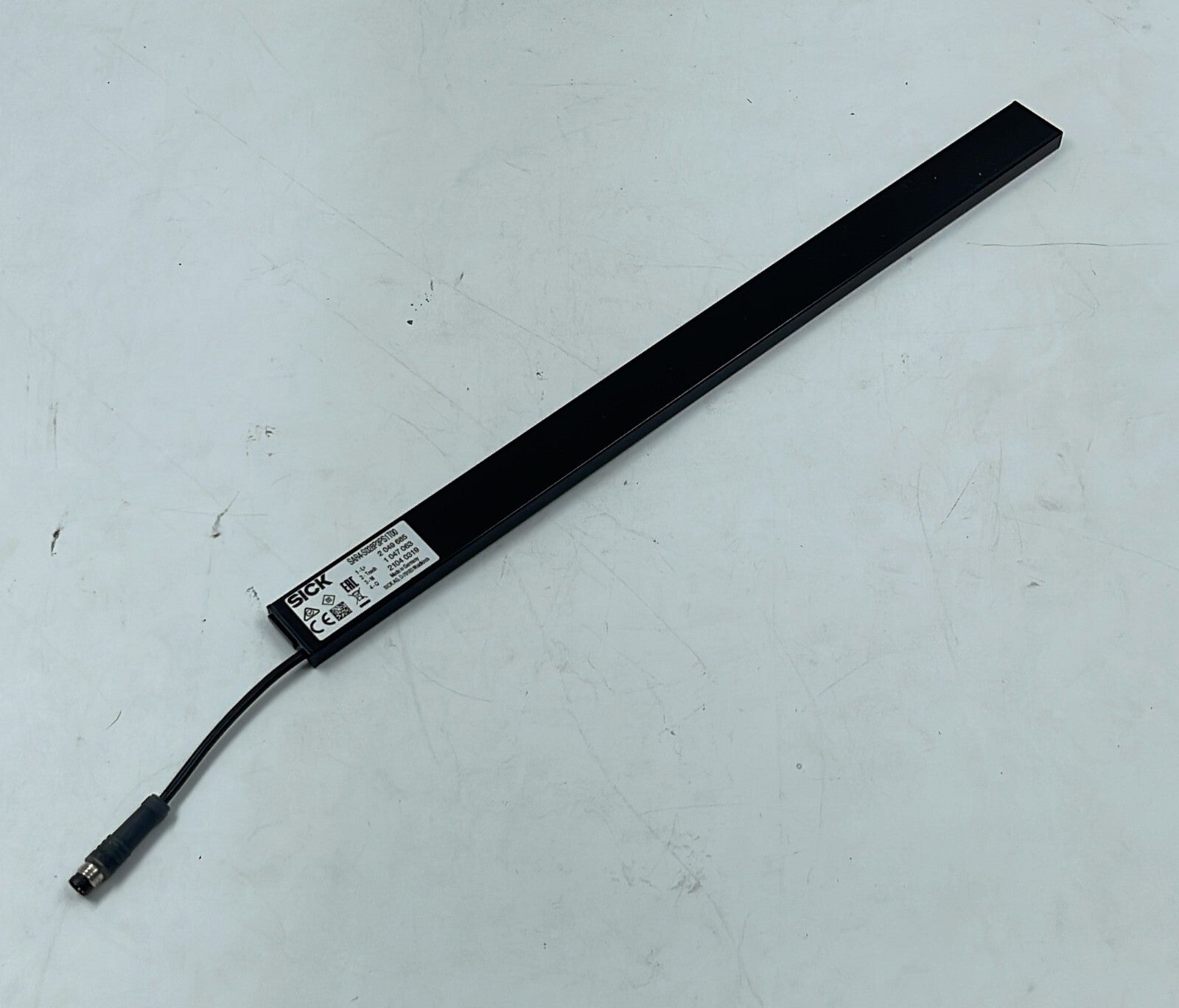 SICK SAR4-S028P3PS1T00 Smart Area Sensor Light Grids Slim Version Sender