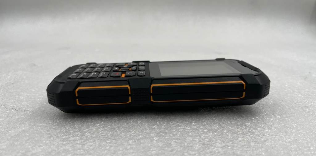 RugGear RG170 8GB GPS PTT Single SIM