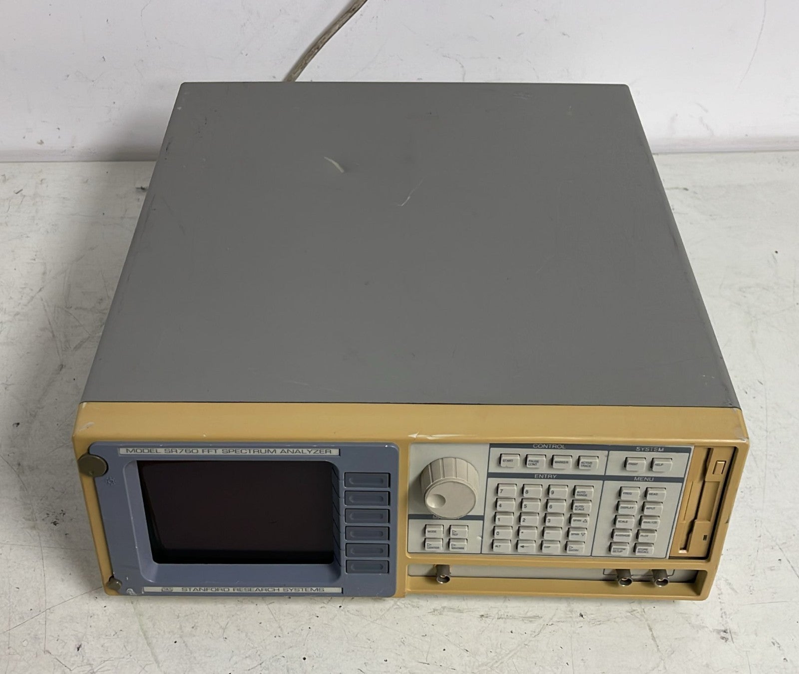 SRS Stanford Research System SR760 FFT Spectrum Analyzer