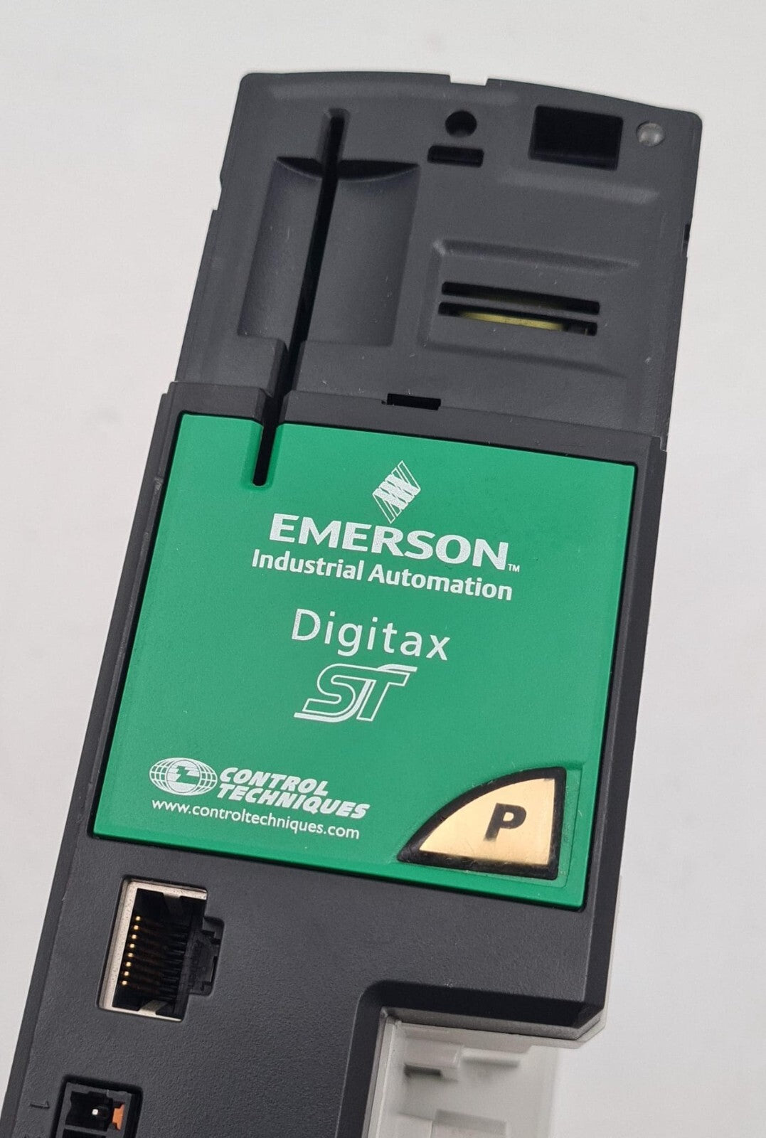 NIDEC Control Techniques Emerson Digitax ST DST1405 3098-0032 24Apk 250ms *AS IS