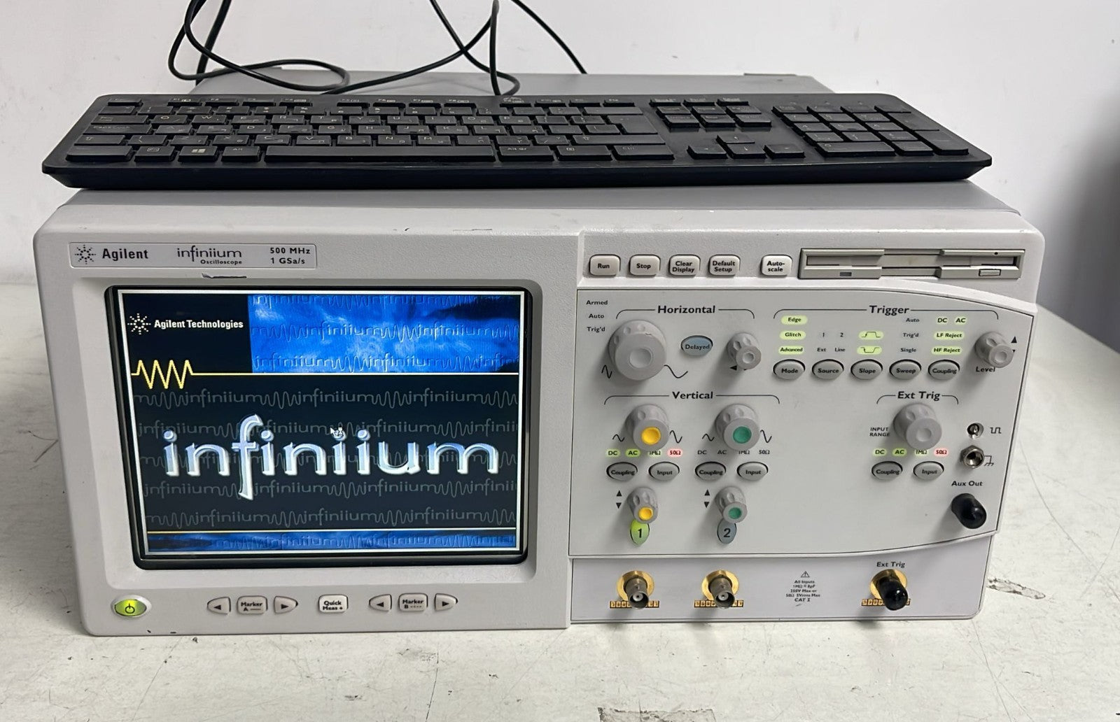 Agilent 54810A Infiniium Oscilloscope 500-MHz 1-GS/s
