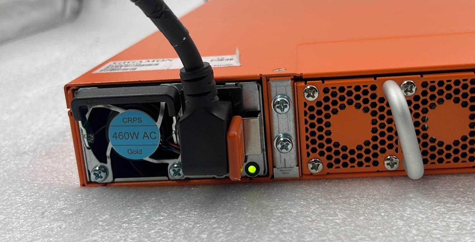 Gigamon GigaVUE-HC1 Network Security Device GVS-HC101 W/ TAP-HC1-G10040