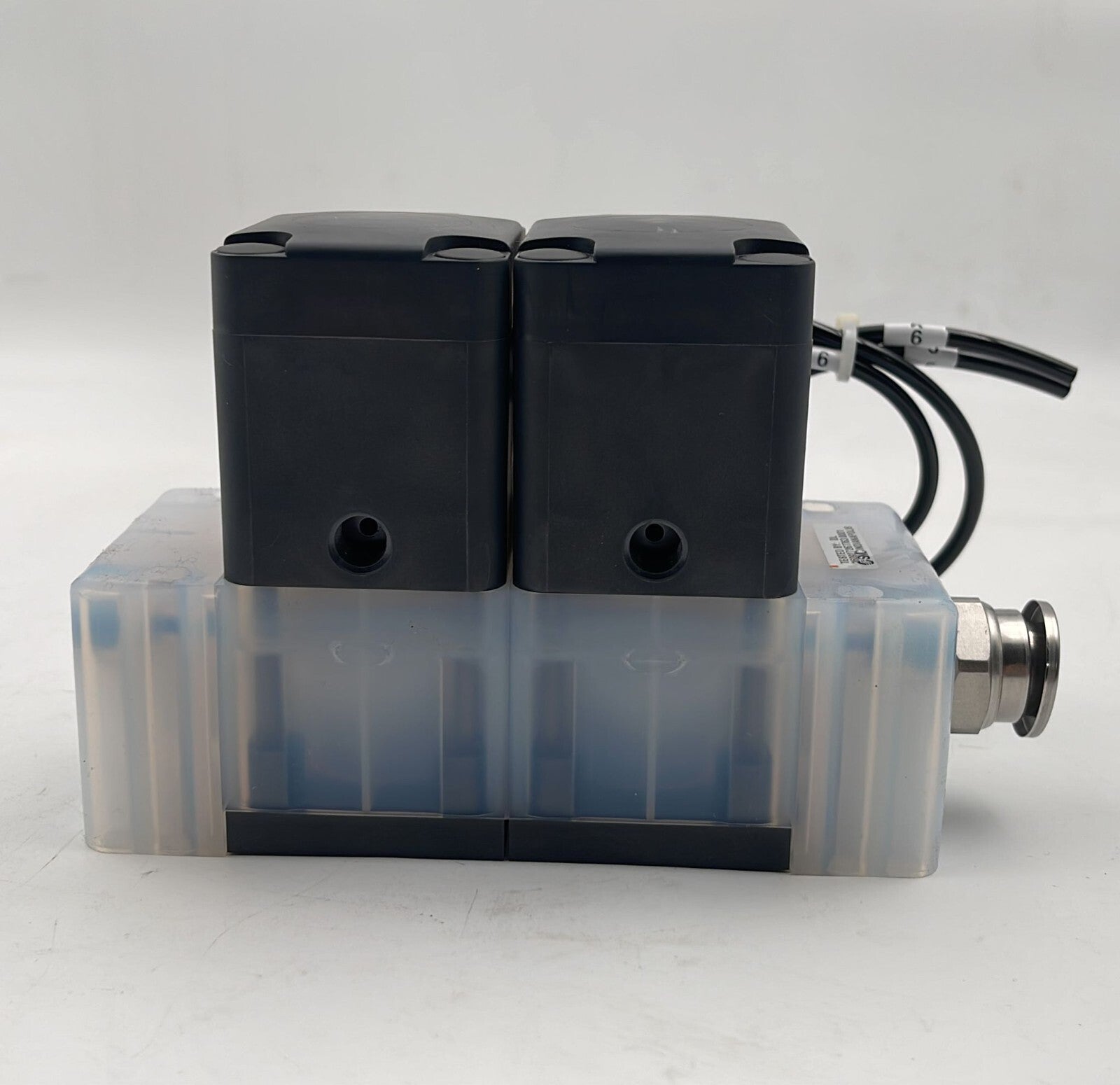 SMC Mamifold Base LLA4A-02-04-C-X47