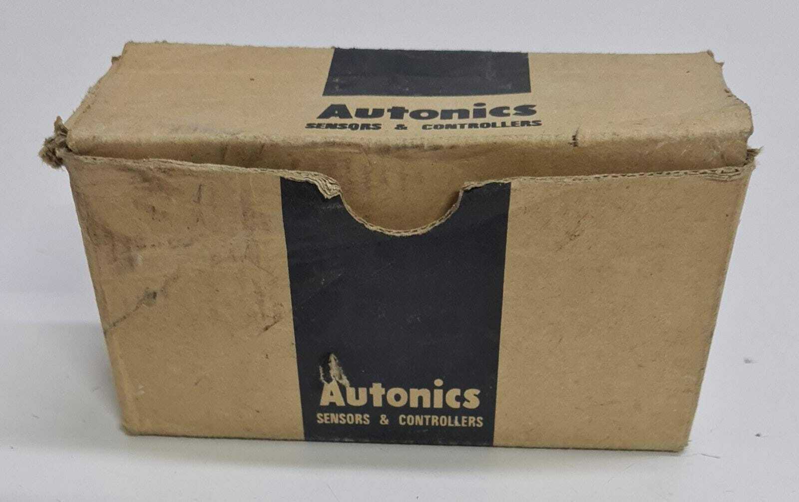 NEW - Autonics AUTO TIMER AT11E TIMER 12V
