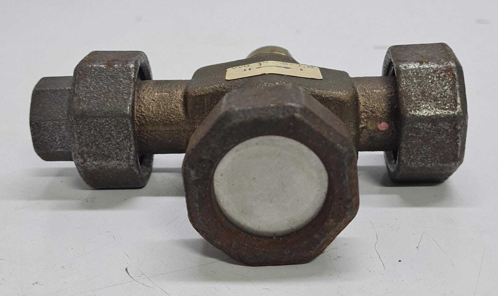 Siemens VVG44.15-1 2-Way Valve A-AB PN16 Rg5 Threaded Water Pipe Valve