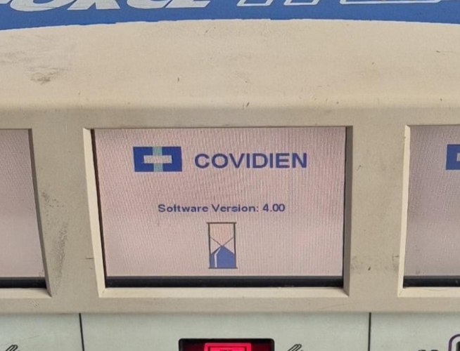 COVIDIEN ValleyLab FORCETRIAD V4.00 ESU *FOR PARTS* #1