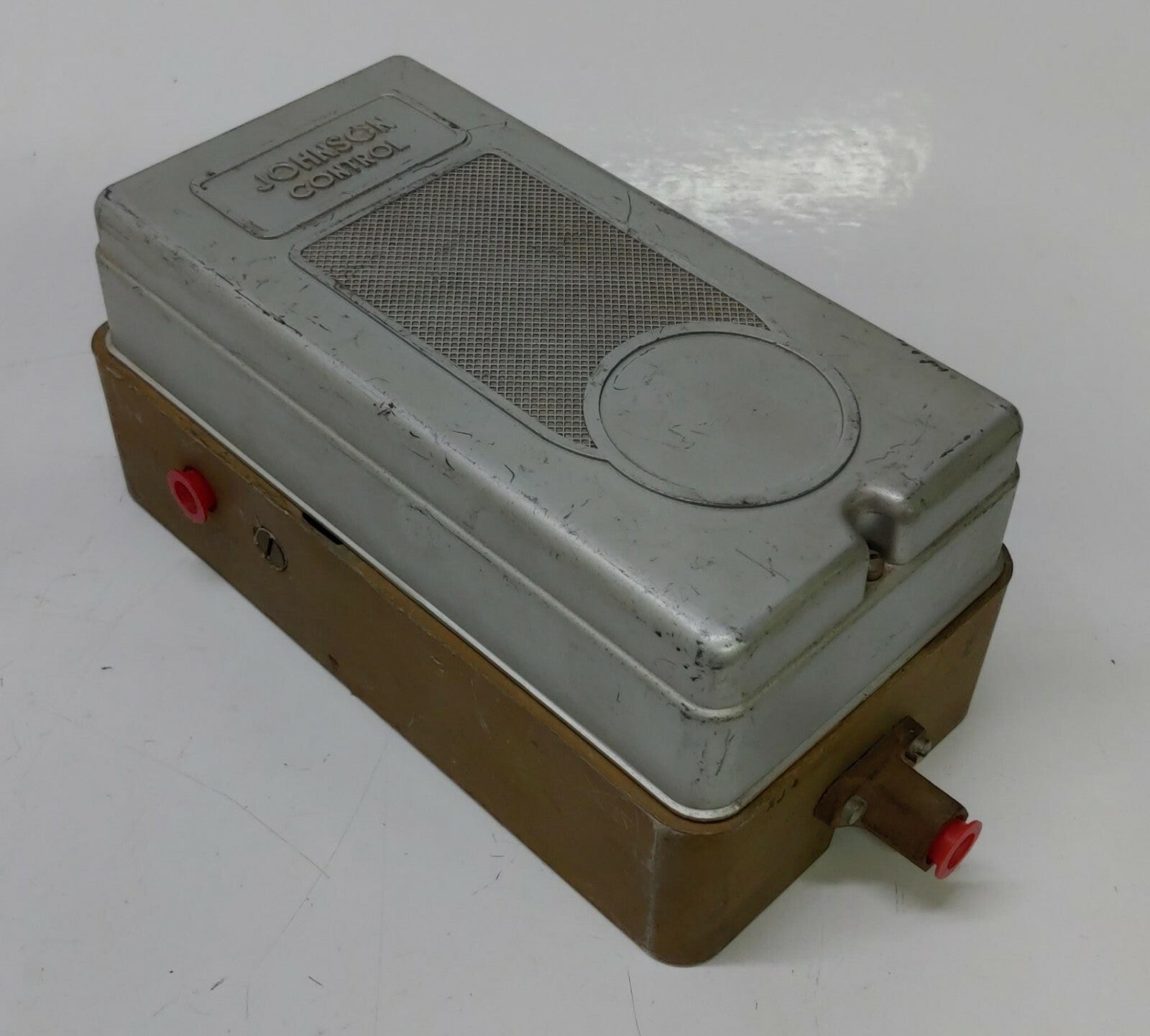 JOHNSON CONTROLS T-5302 RECEIVER-CONTROLLER FOR PNEUMATIC TRANSMISSION SYSTEMS