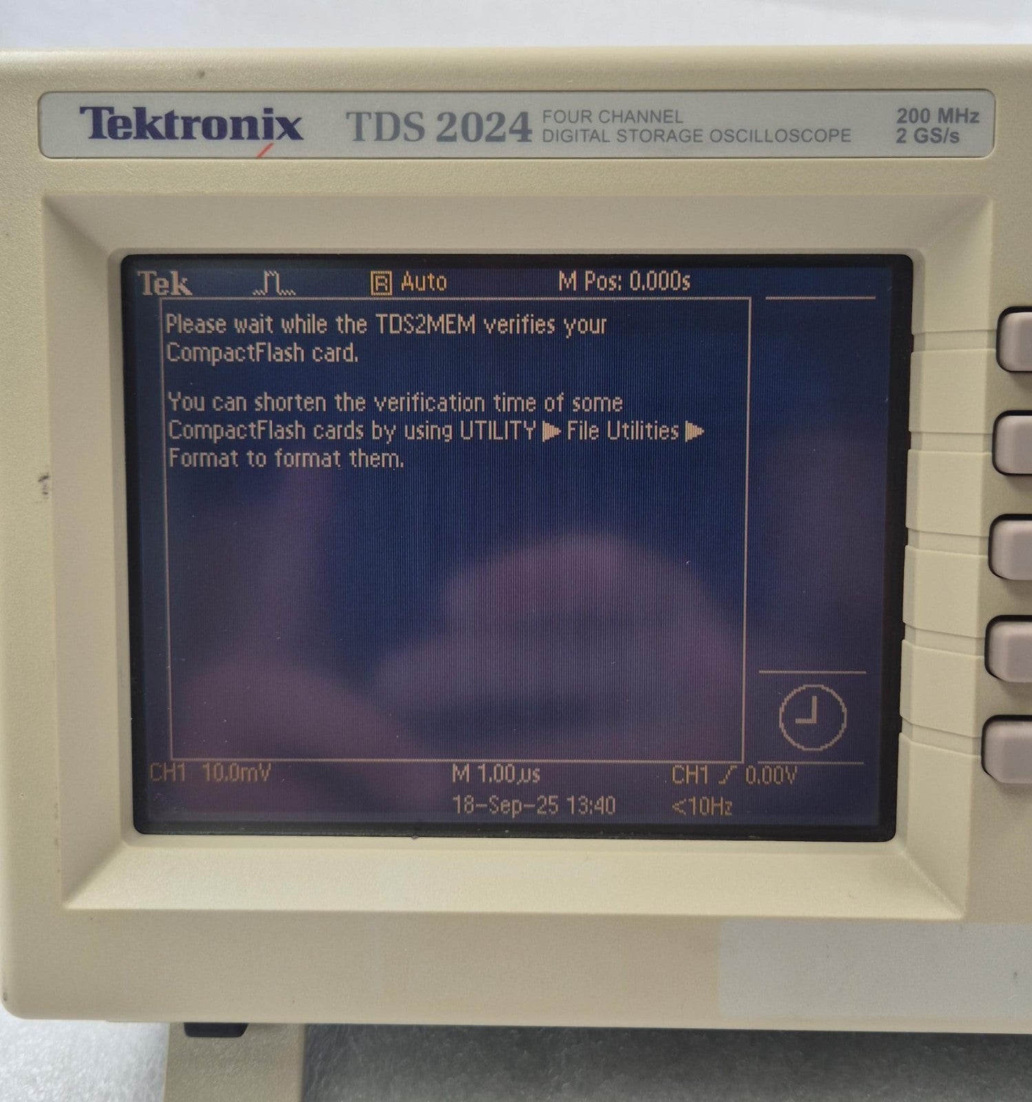 Tektronix TDS2024 Four Channel Digital Storage Oscilloscope 200MHZ 2GS/s *AS-IS*