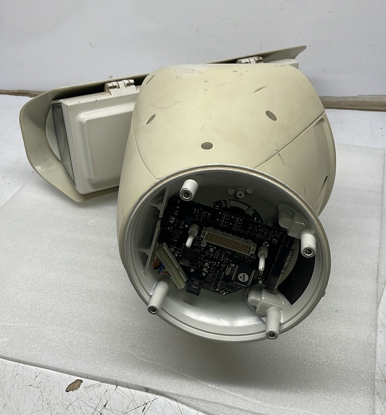 VIDEOTEC Security Camera UPT2SVSA000E P&T Unit type 4x