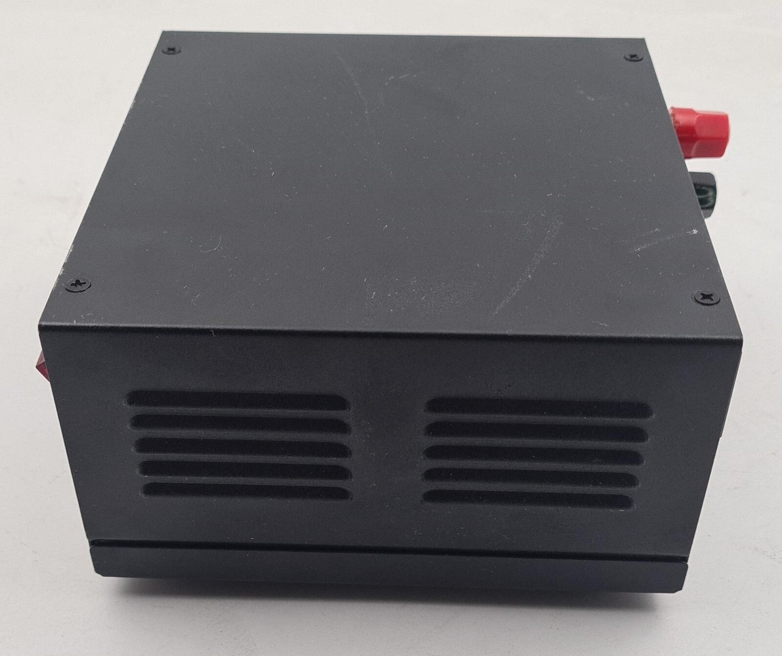 MW MEAN WELL ESC-240-13.5 SWITCH MODE BATTERY CHARGER 100-240VAC