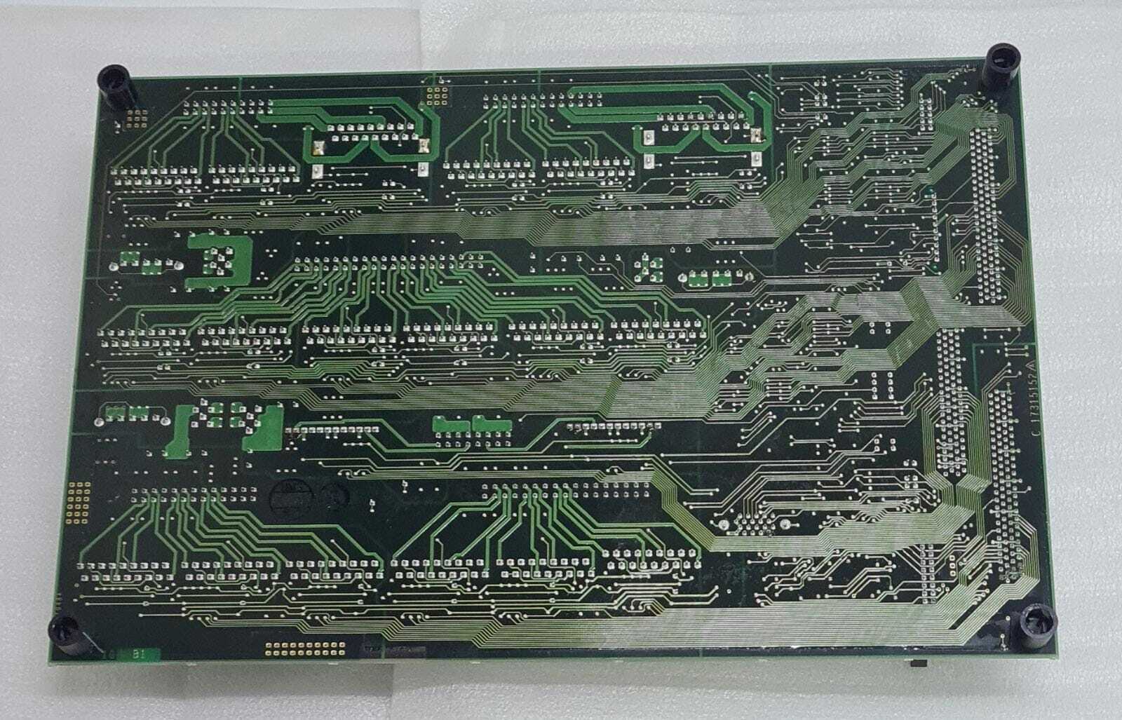 HITACHI DIST2B P/N 731-5052 Distribution Control Board C 17315152