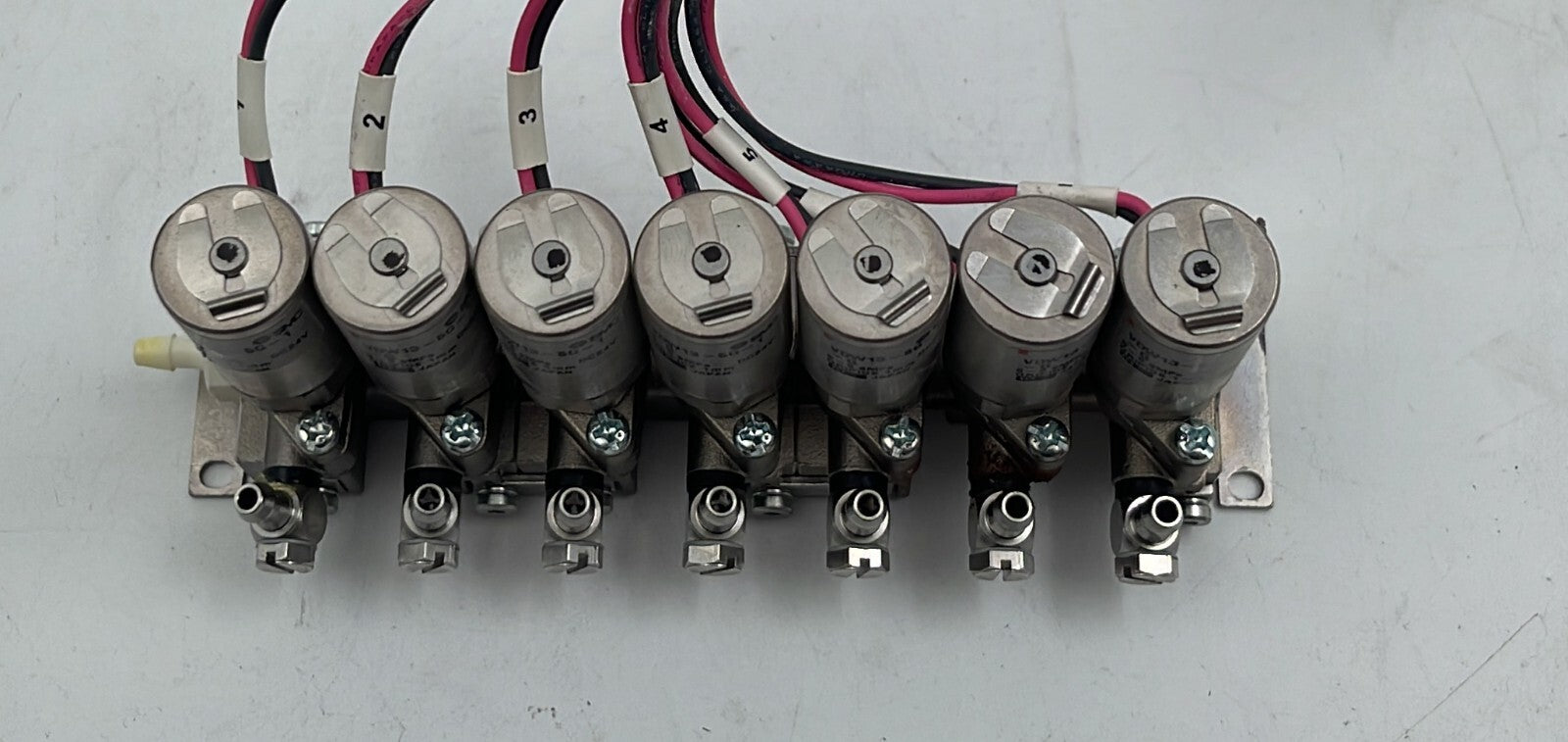 SMC VDW13-5G-1-G solenoid valve lot of seven with wiring harness for pneumatic automation systems