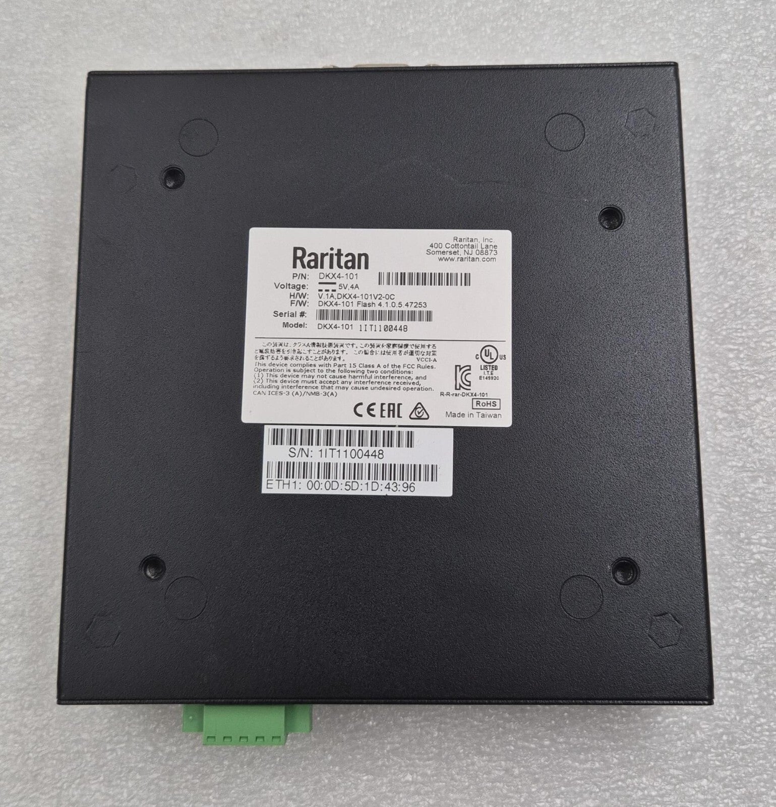 Raritan Dominion DKX4-101 (V. 1A) Ultra High Performance 4K KVM Over IP Switch