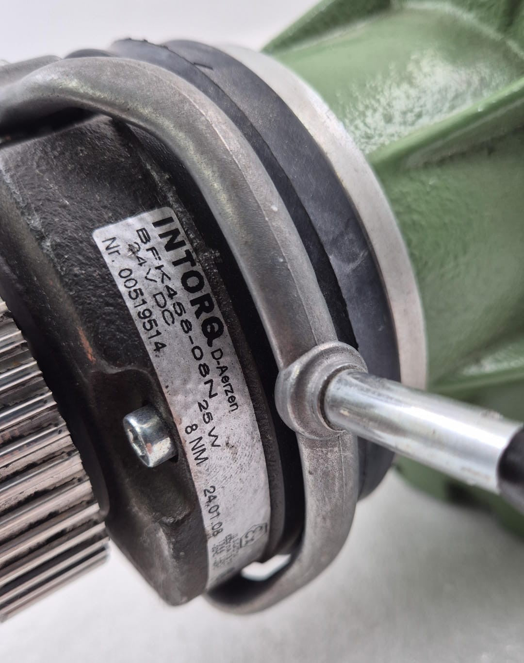 Lenze 12.602.10.1.1 OEL=CLP-460 MOTOR GEAR REDUCER i=40 W/ INTORQ BFK458-08N