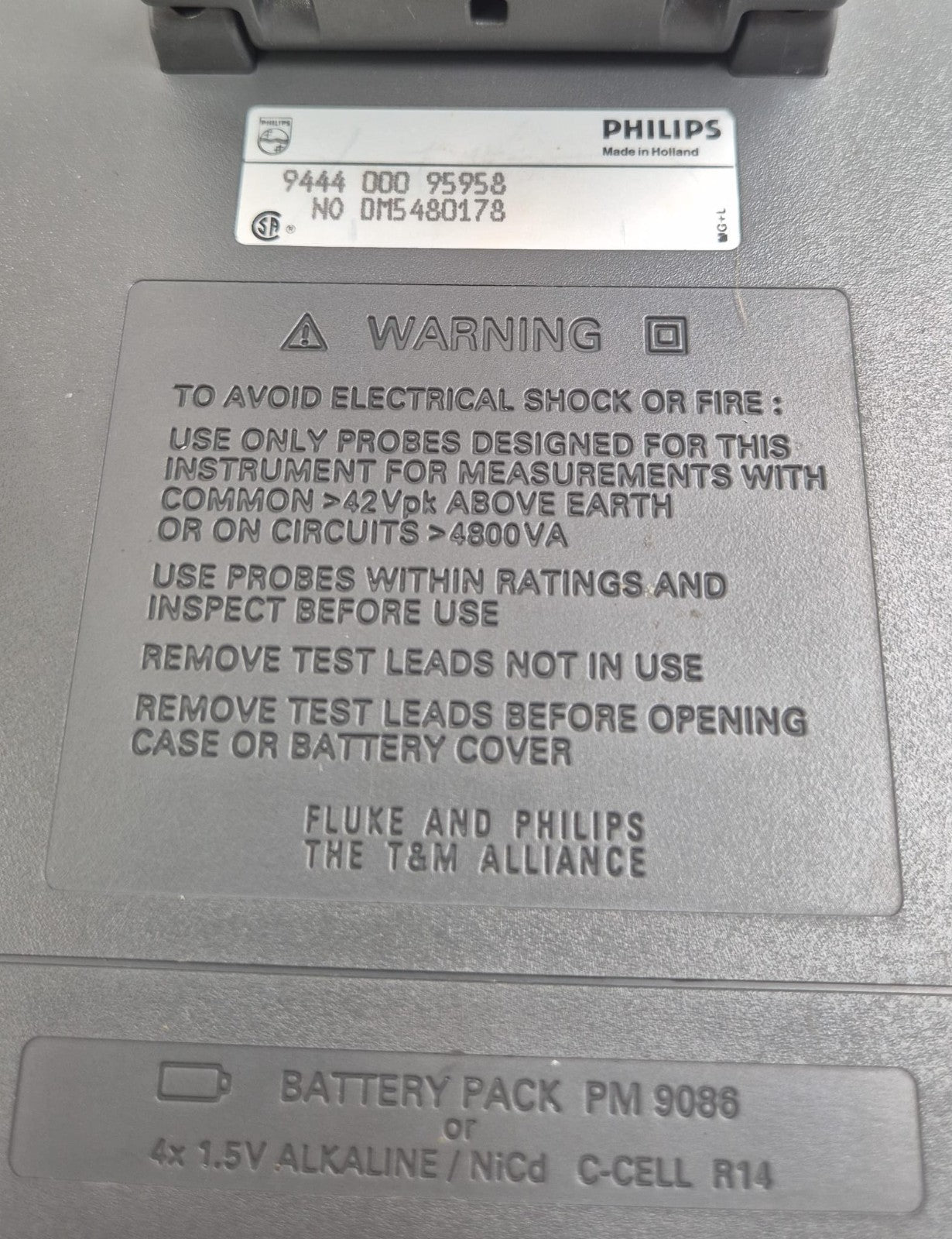 [LOT 2 PCS] PHILIPS FLUKE 95 50MHz SCOPEMETER 9444 000 95958 **FOR PARTS**