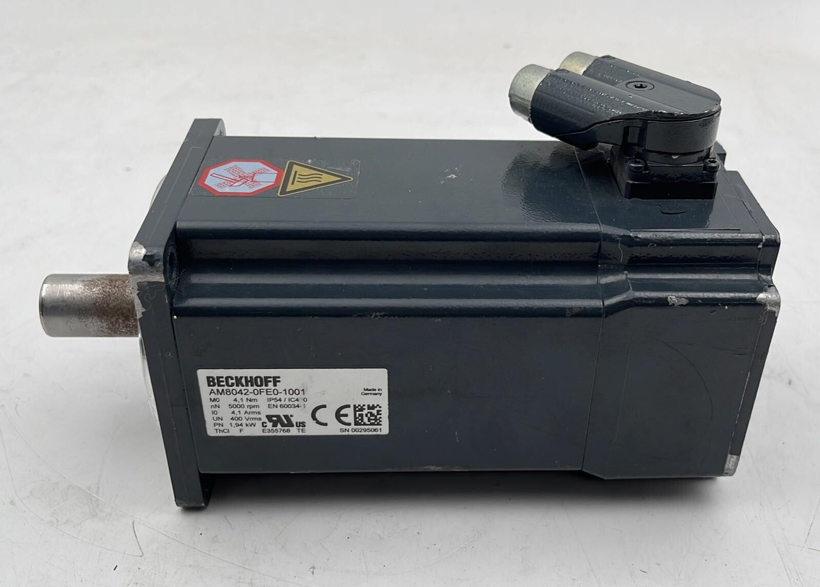 Beckhoff AM8042-0FE0-1001 Servo Motor 5000Rpm
