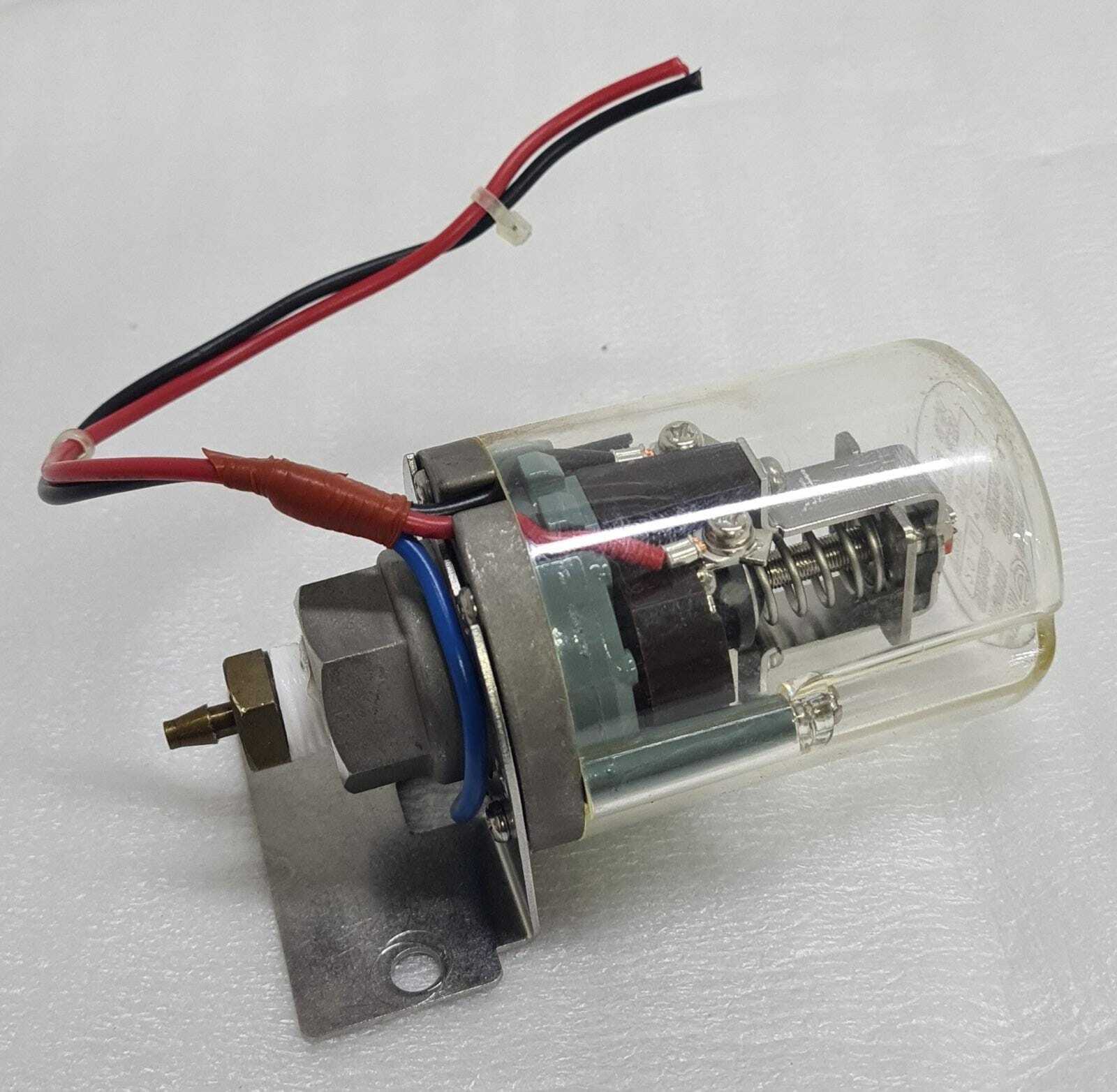 SANWA DENKI SVS-I Vacuum Switch AC 250V 2.5A DC 100V 0.5A