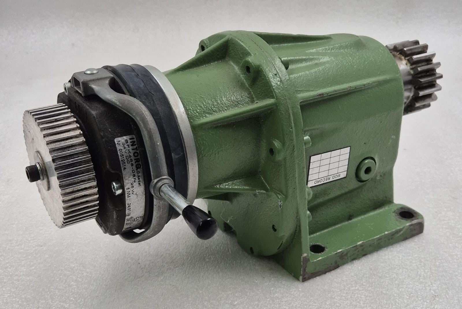 Lenze 12.602.10.1.1 OEL=CLP-460 MOTOR GEAR REDUCER i=40 W/ INTORQ BFK458-08N