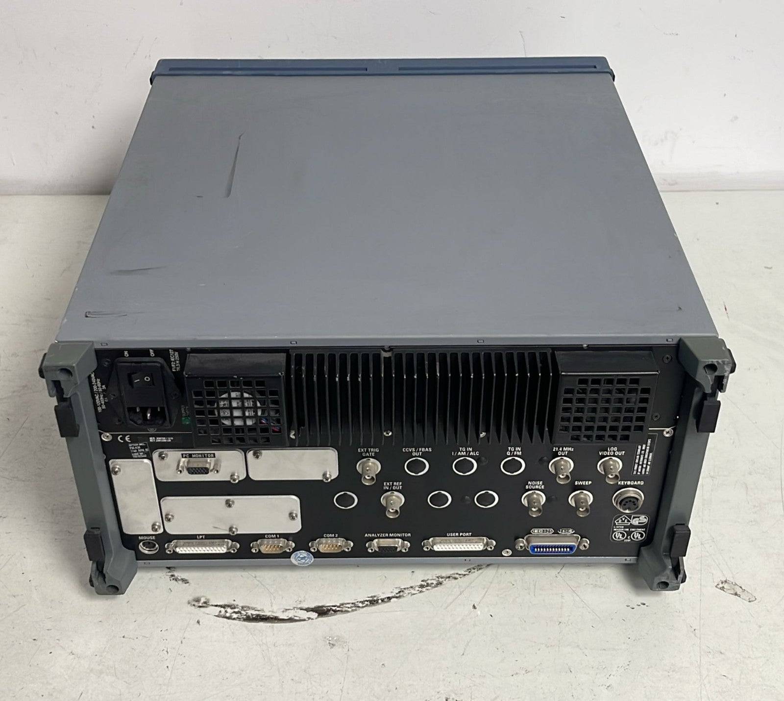 Rohde & Schwarz FSIQ 3  Signal Analyzer 20Hz 3.5GHz
