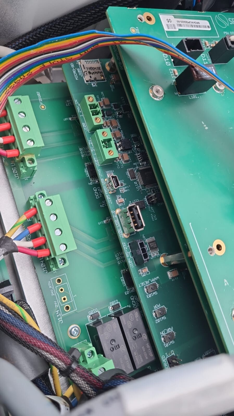 KUKA KR6 ROBOT CONTROLLER PRDrWU007TEC0400z-01 / SERVOTRONIX POWER **AS-IS**