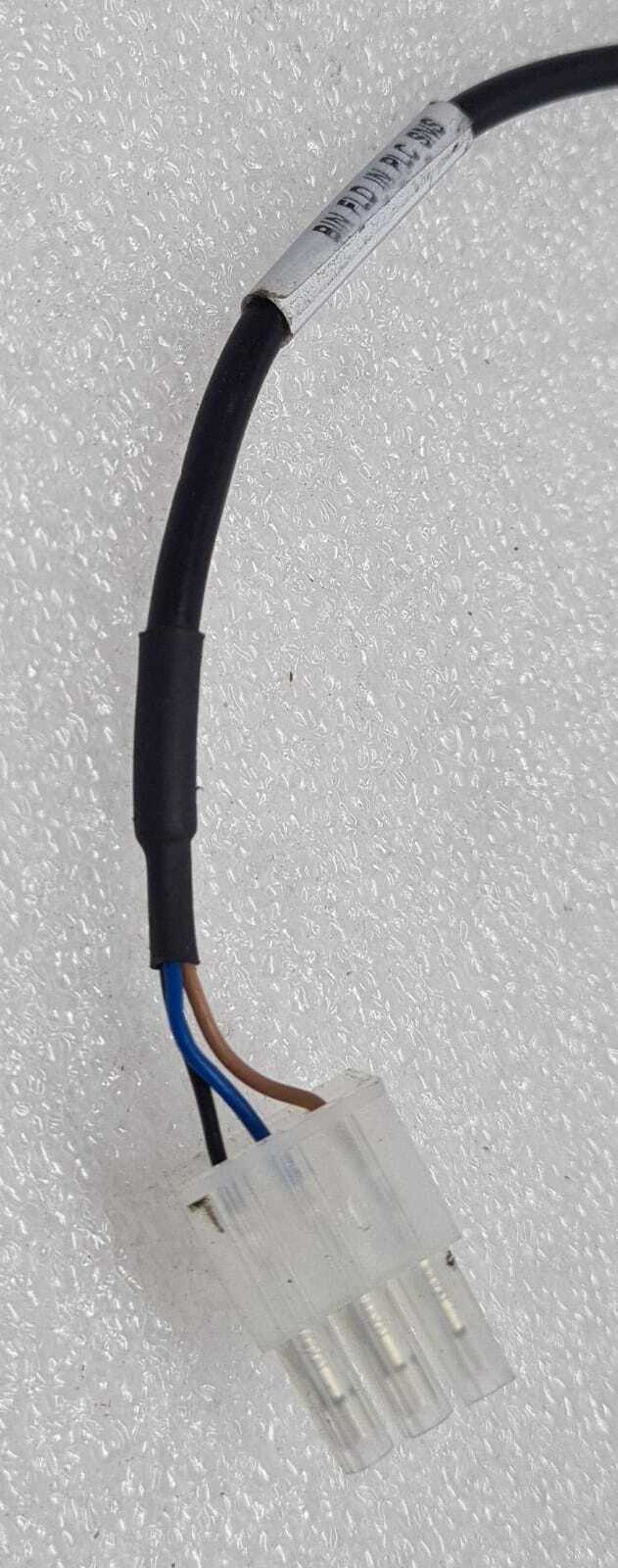 [LOT OF 3] ifm Electronic IS5002 IS-3002-APKG Proximity Switch Sensor