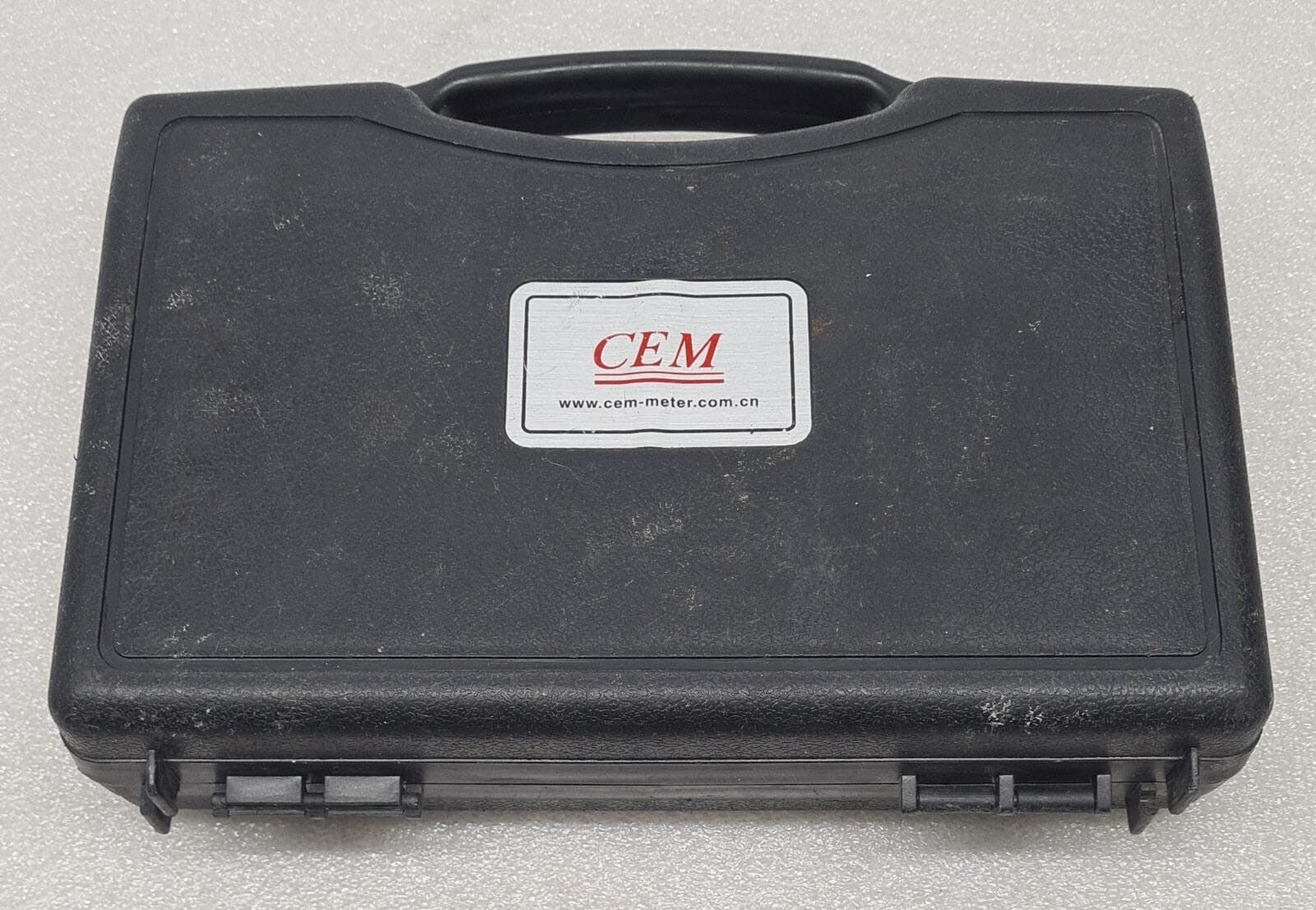 CEM DT-5505 Insulation Testers Large Dual Display W/ case
