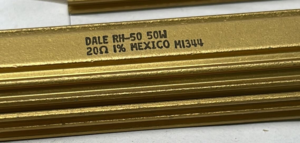 NEW - [LOT OF 5] VISHAY RH05010R00FE02 DALE RH WIREWOUND RESISTOR 20ohm 50W