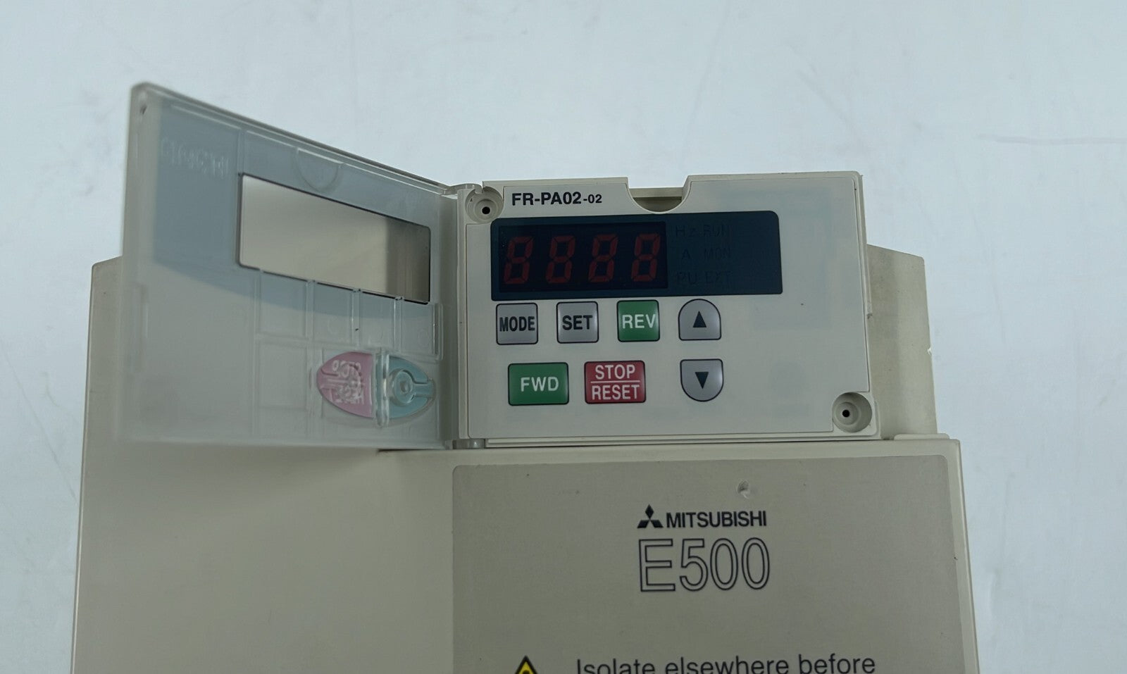 Mitsubishi Inverter E500 FR-E520S-0.75K-EC W/ FR-PA02-02 Control Panel