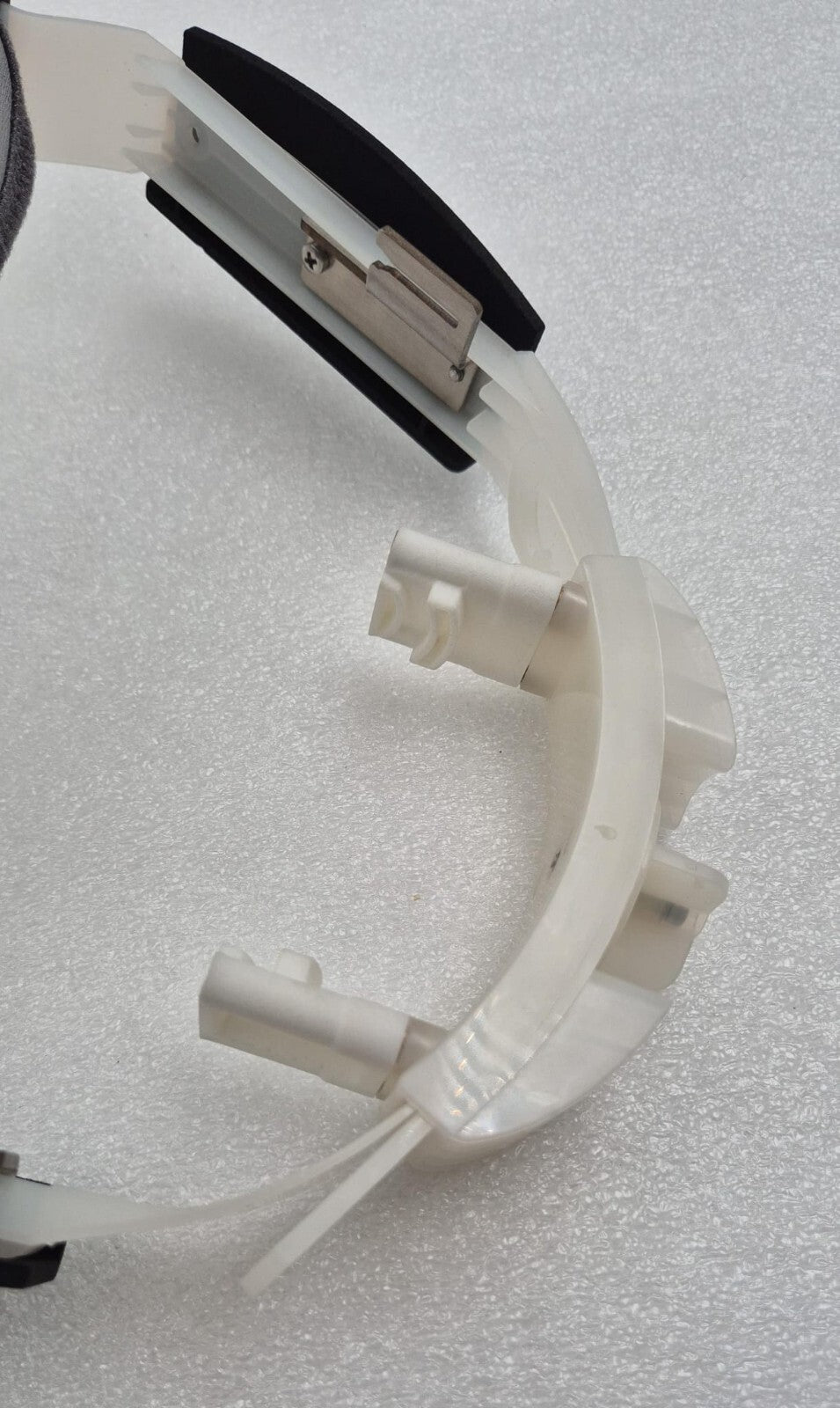 InMode Head Mounted Hands-Free Medical device Face size adjustment tool