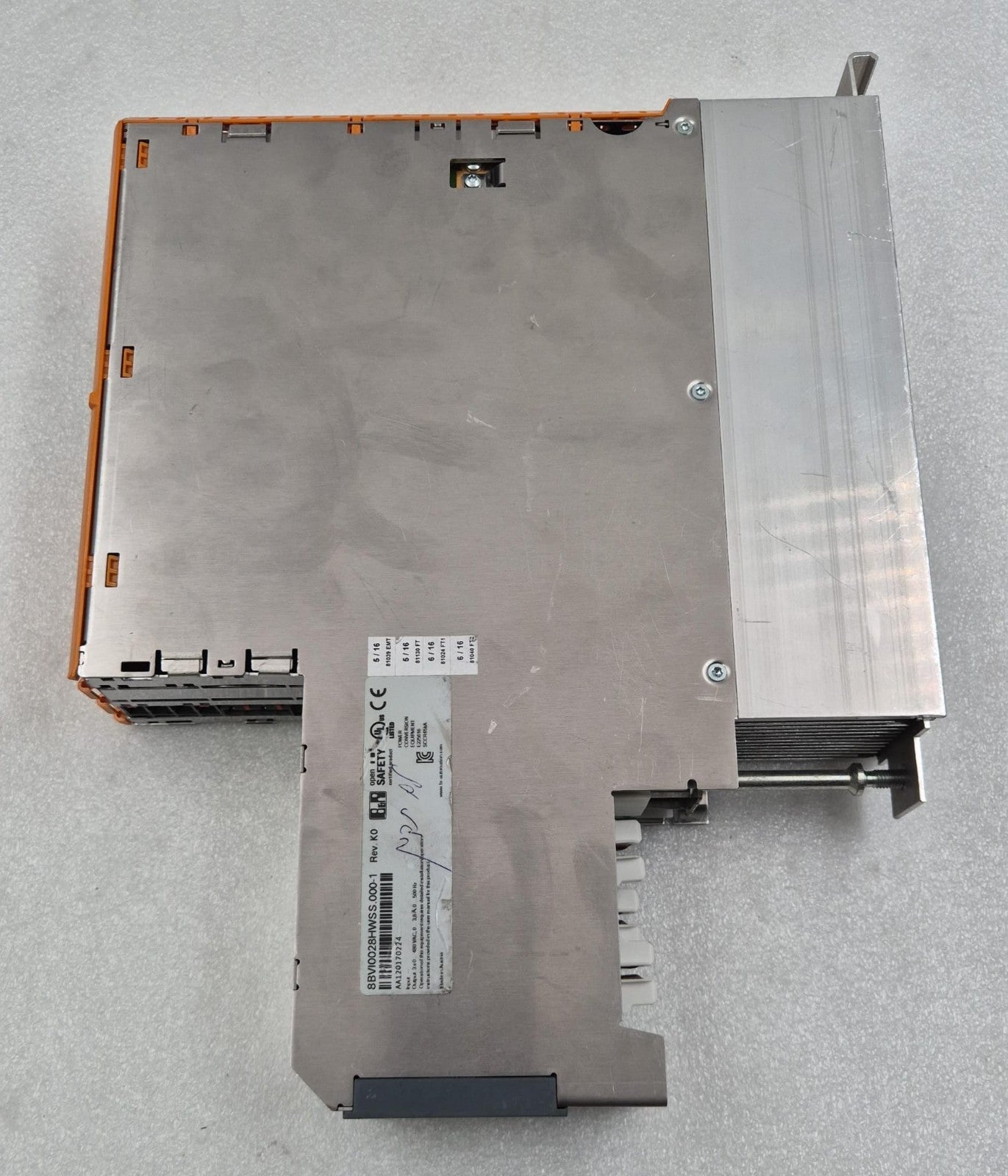 B&R Acopos Multi SafeMC I0028SS 8BVI0028HWSS.000-1 Inverter Servo Drive FOR PART