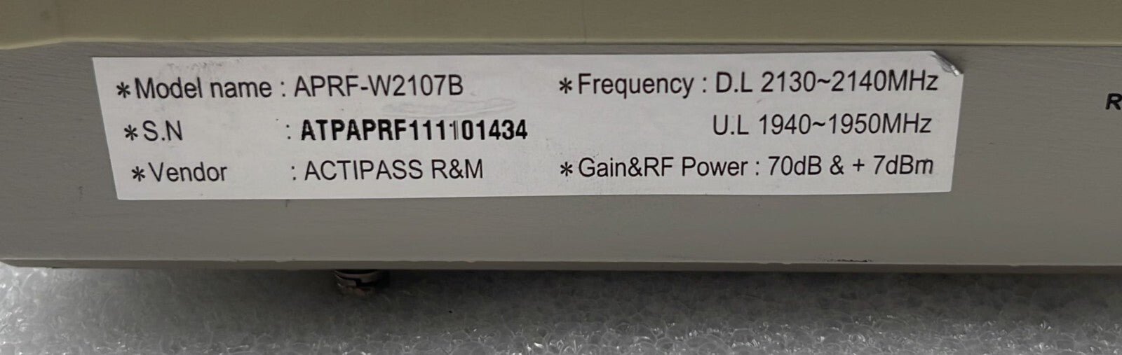 ActiPass RF & Microwave UMTS Pico Repeater APRF-W2107B