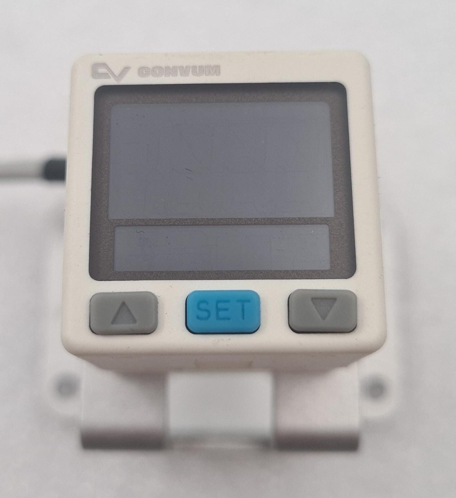 CONVUM MPS D42M5-NCA Digital Vacuum Pressure Flow Sensor DC12-24V