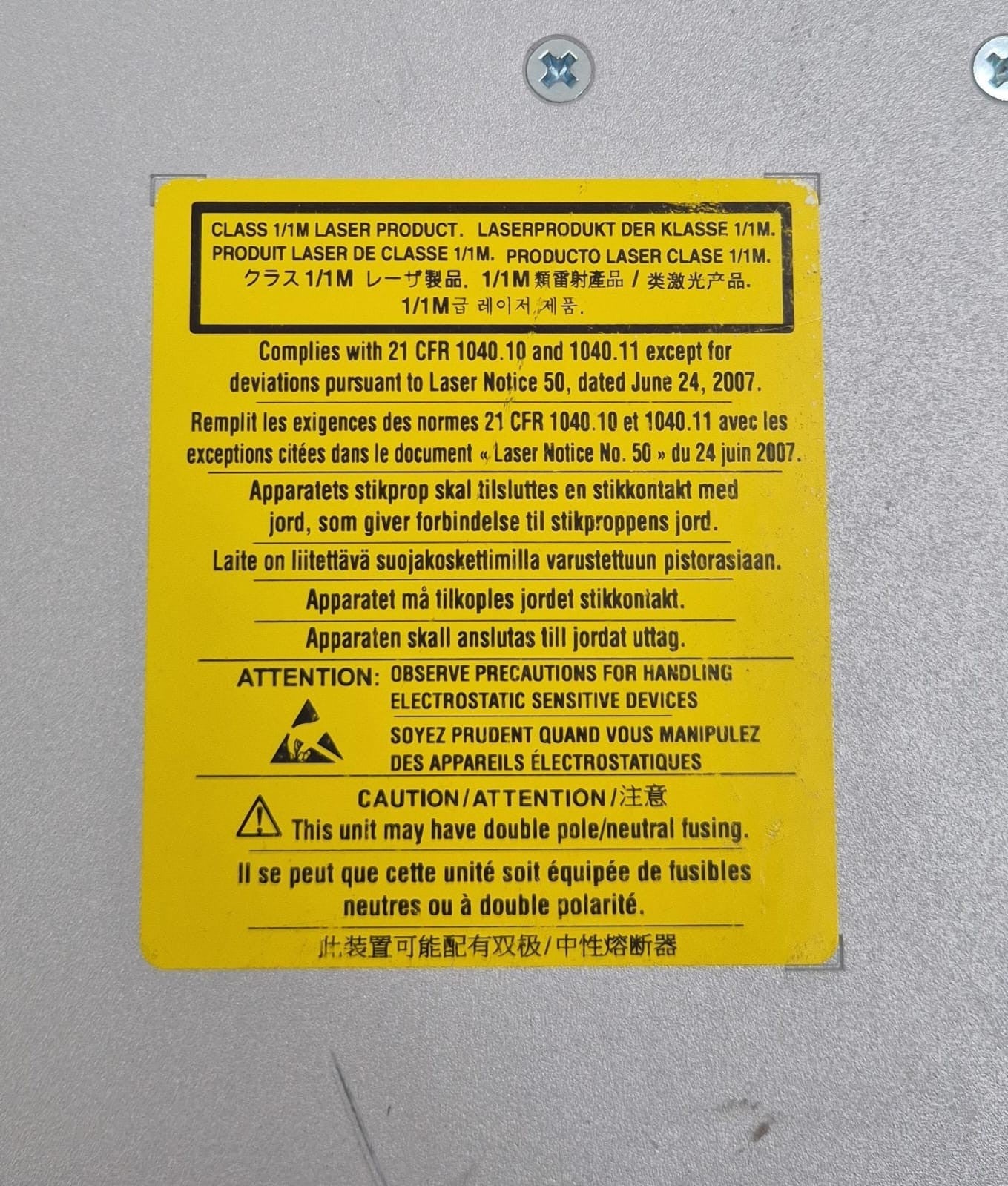 CISCO Catalyst 9300 48-Port PoE+ C9300-48P-E V02 Switch