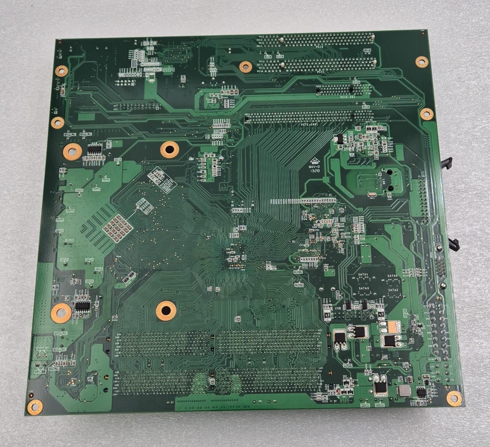 GE LOGIQ E9 ULTRASOUND MAIN BOARD AIMB-563 19C2056307 9796056302E AIMB-563VG