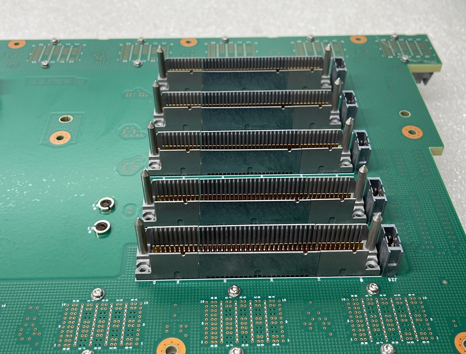 HP 4K0865 414050-001 012686-002 Middle Backplane Assembly Board