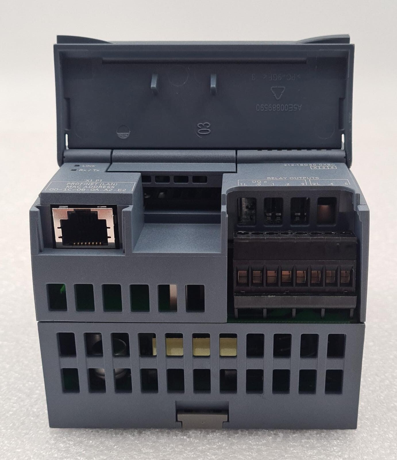 NEW - SIEMENS SIMATIC S7-1200 CPU 1212C AC/DC/RLY 6ES7 212-1BD30-0XB0 Module
