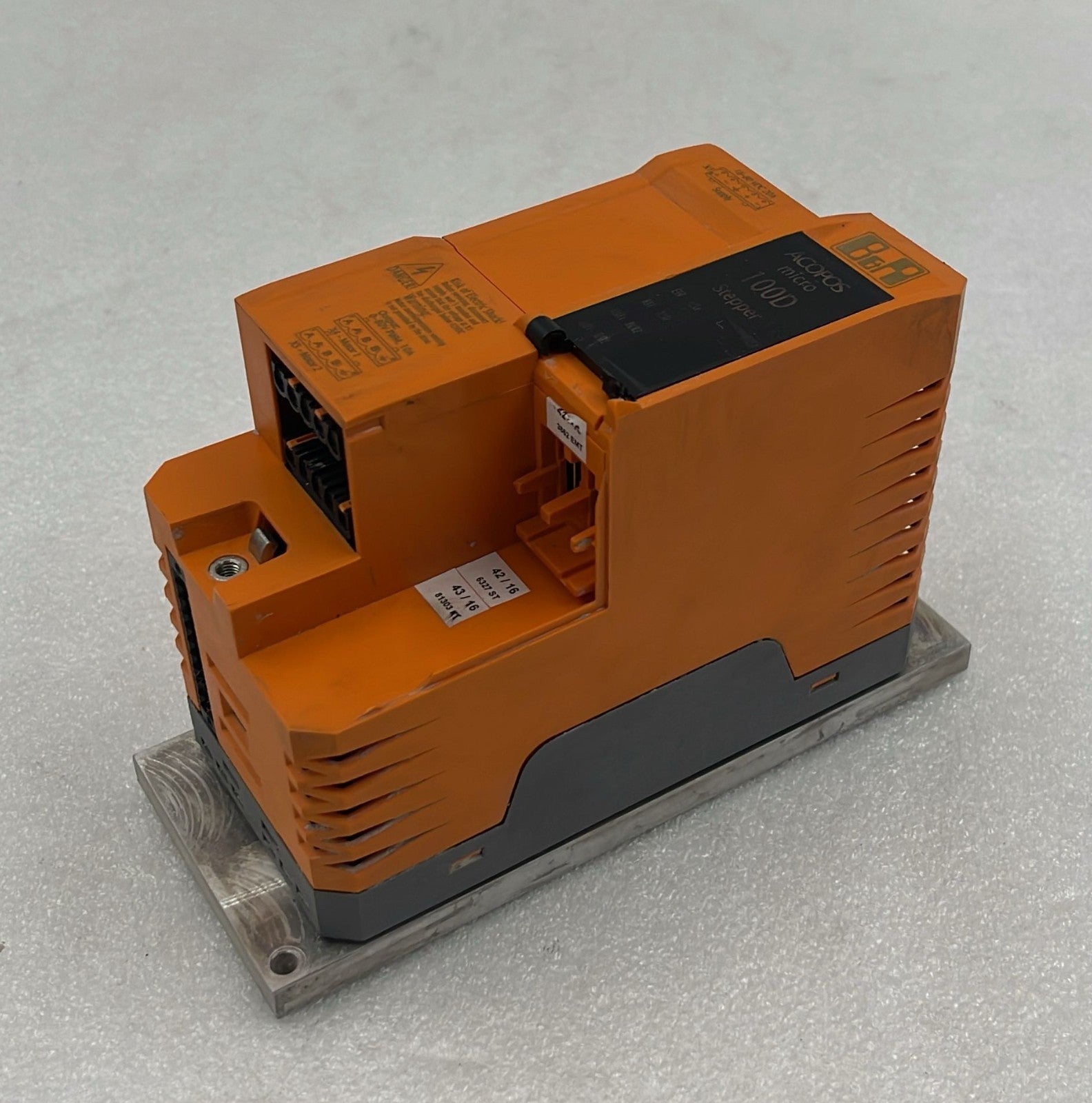 B&R Automation ACOPOS Micro 100D Servo Drive 80SD100XD.C0XX-01 **AS IS