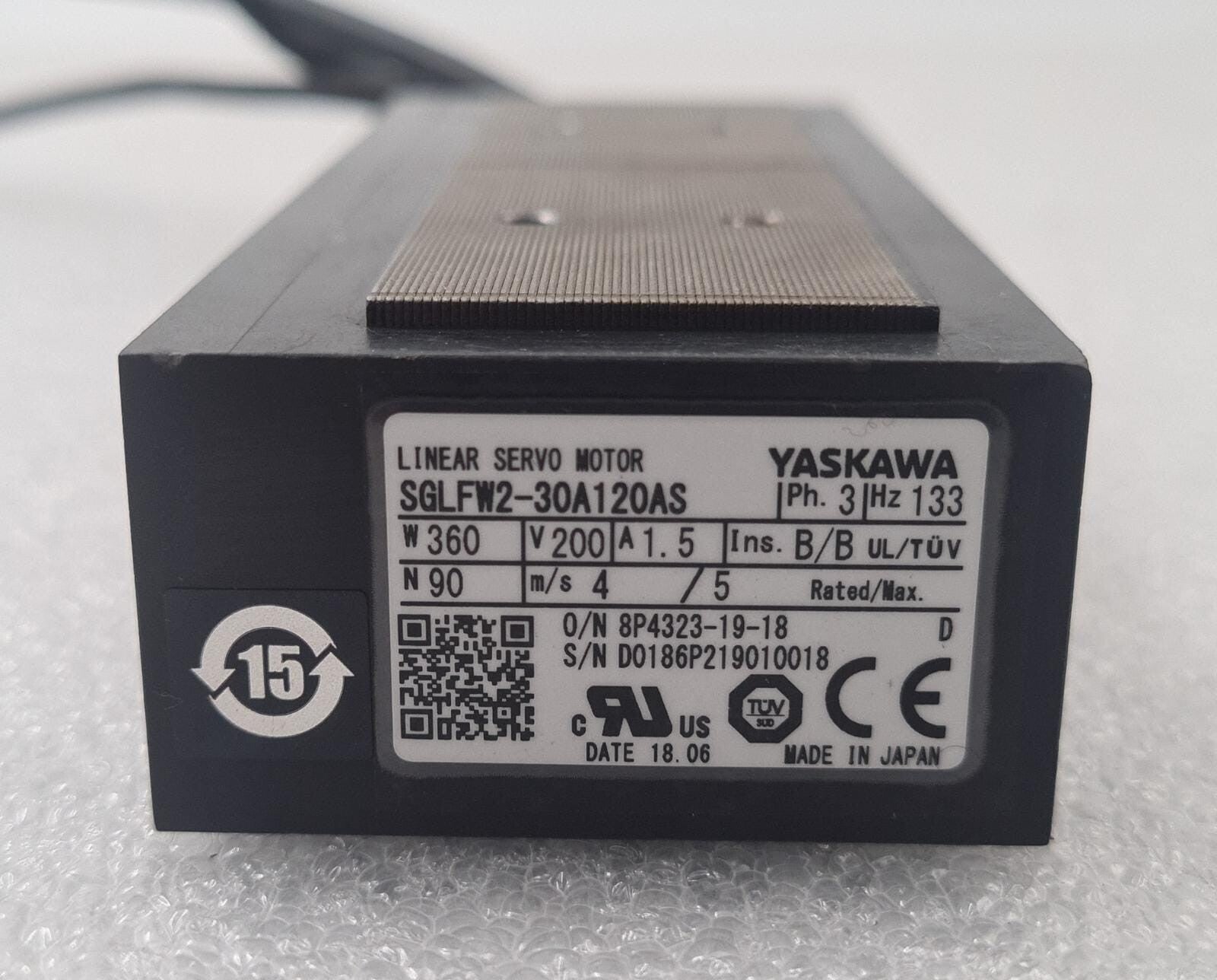 YASKAWA SGLFW2-30A120AS LINEAR SERVO MOTOR 360W **AS-IS**