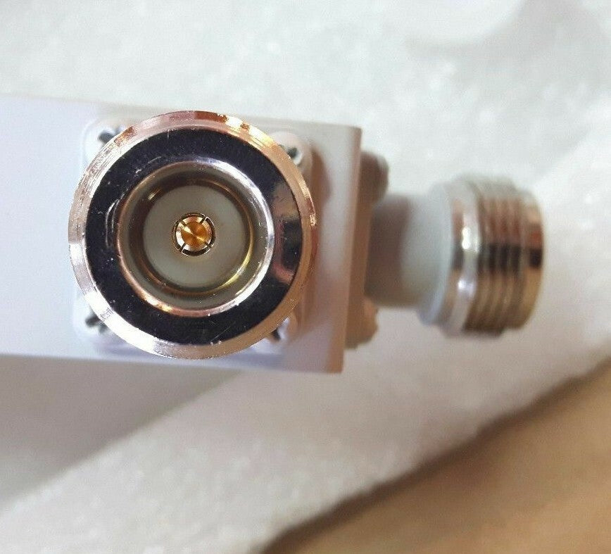 RF Circulator & Isolator mWave Dynamics JXDDC30-09G-09G1B