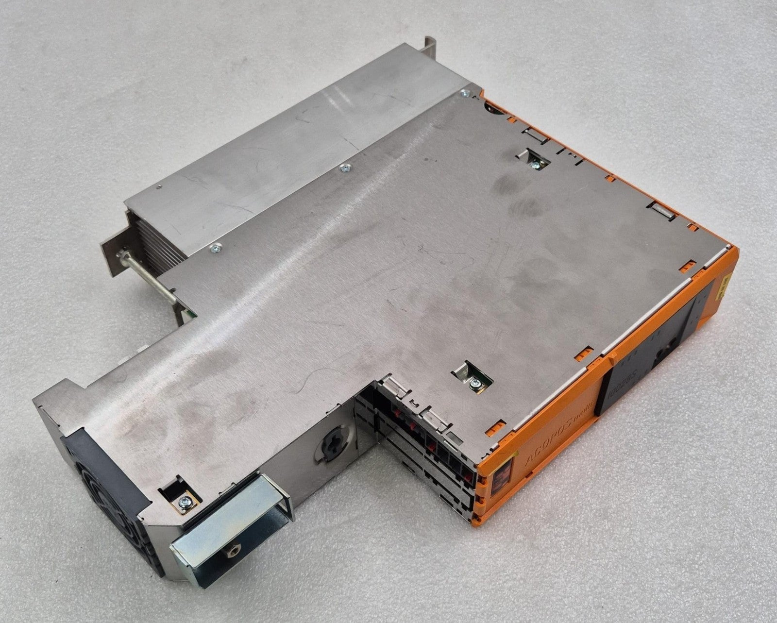 B&R Acopos Multi I0028S 8BVI0028HWS0.000-1 Inverter Servo Drive