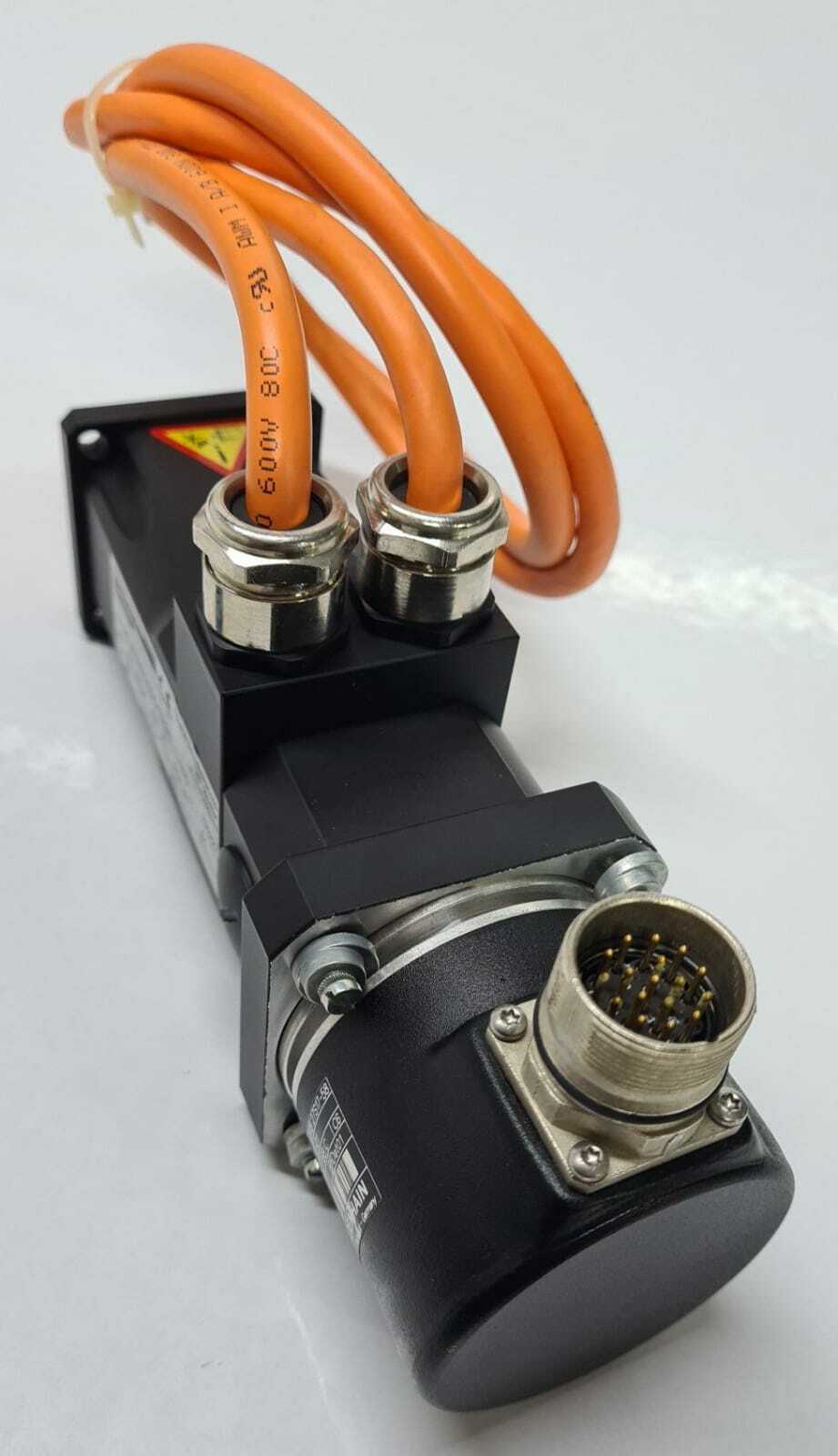 KOLLMORGEN SEIDEL SERVO MOTOR DBL2H00020-ROC413-24V w/ HEIDENHAIN ROC 413 2048