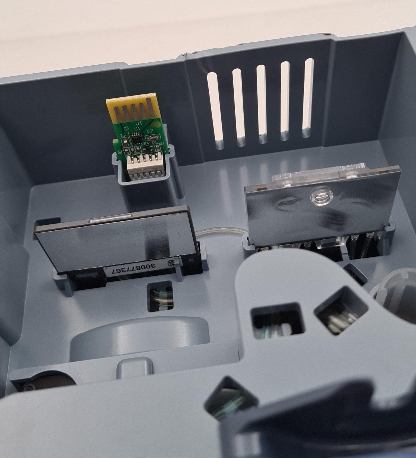 Premier Analyzer cartridge internal components view
