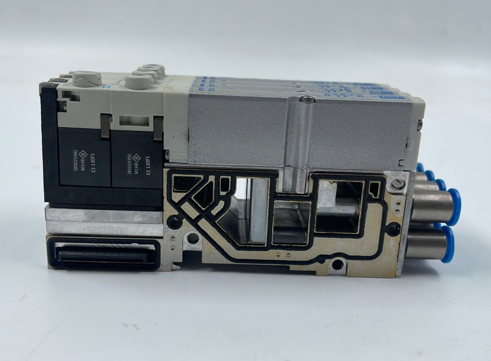 FESTO 533342M + 533343J Solenoid Valva W/ VMPA1-FB-EMS-8