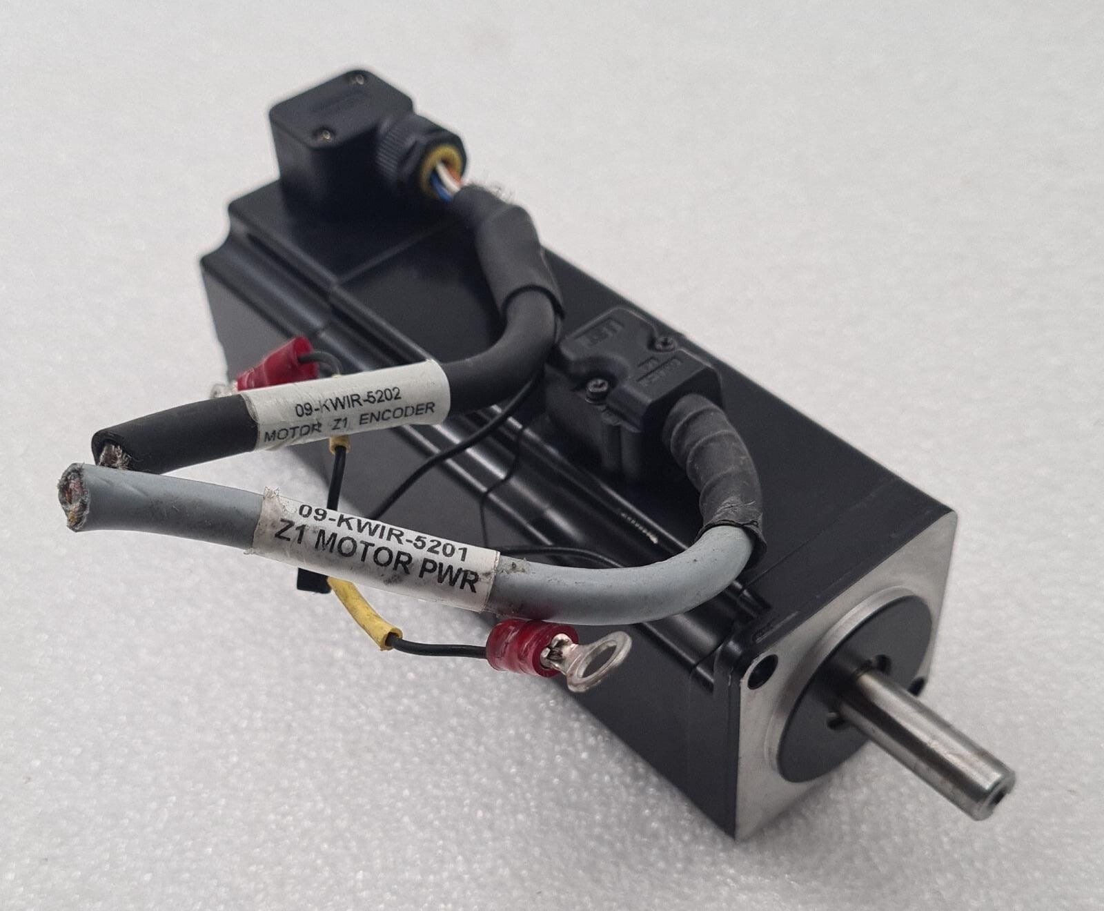 YASKAWA SGMAV-01ADA6C AC SERVO MOTOR **AS-IS**