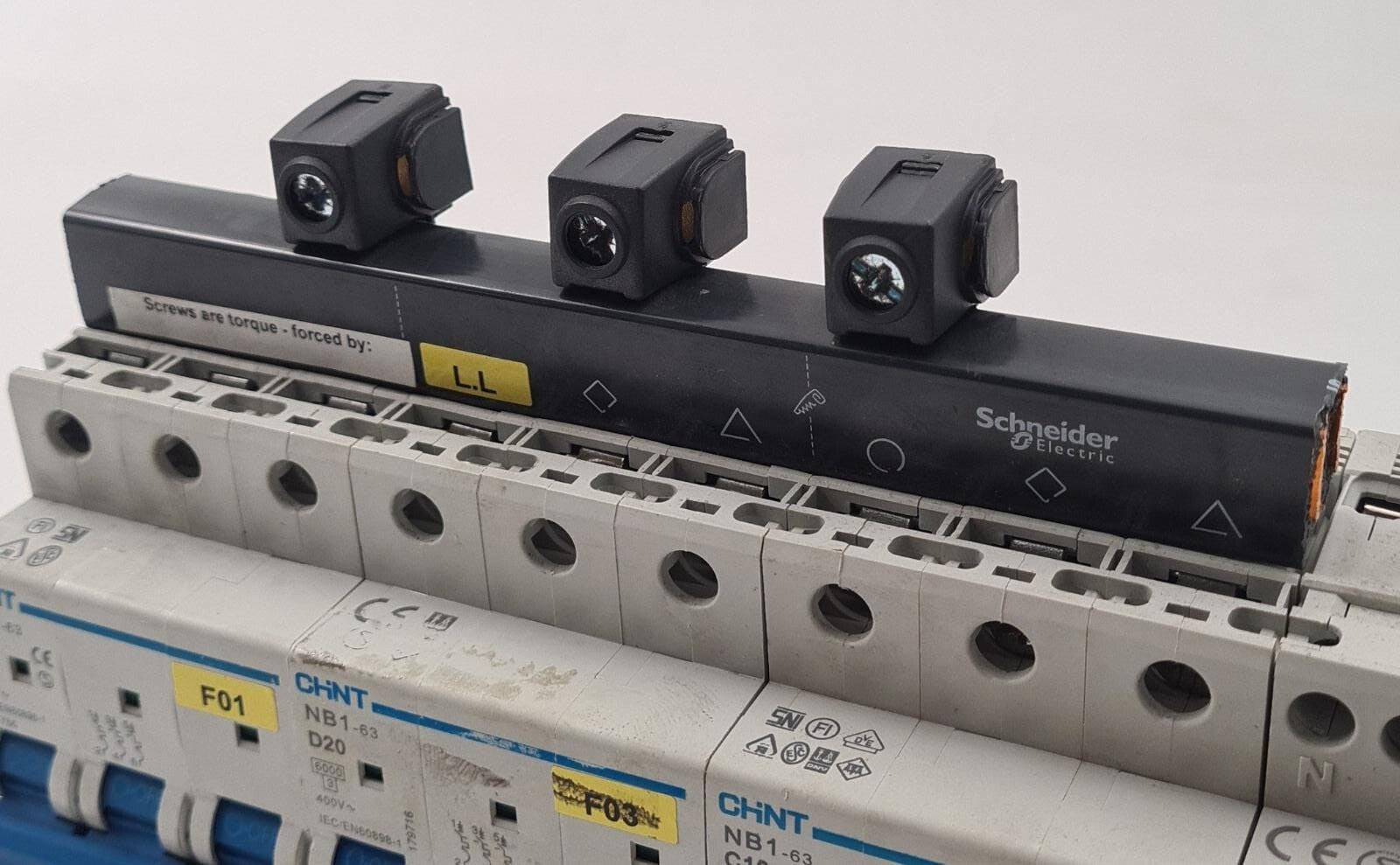 CHINT NB1-63 D6 & D20 & C10 3-pole & NBH8-40H C10 & C4 circuit breaker switch