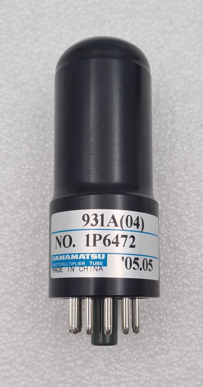 HAMAMATSU Photomultiplier Tube 931A(04) 1P6472 W/ C6270-21 Socket