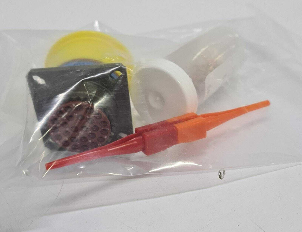 Amphenol Electronic Connector D38999/20WE26PC Circular Mil Spec DTS