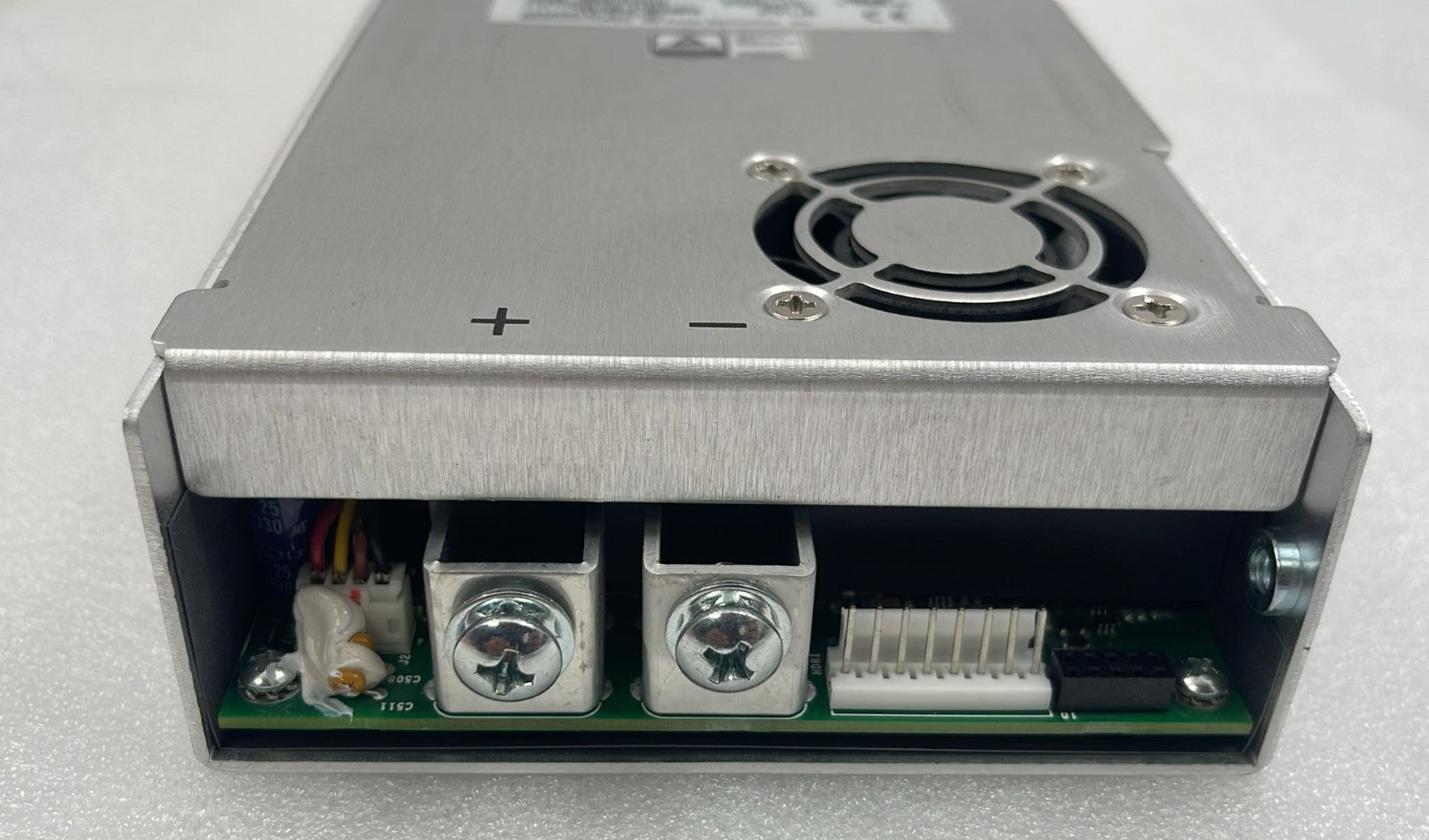 GE SP812 power supply output terminal block and connector view