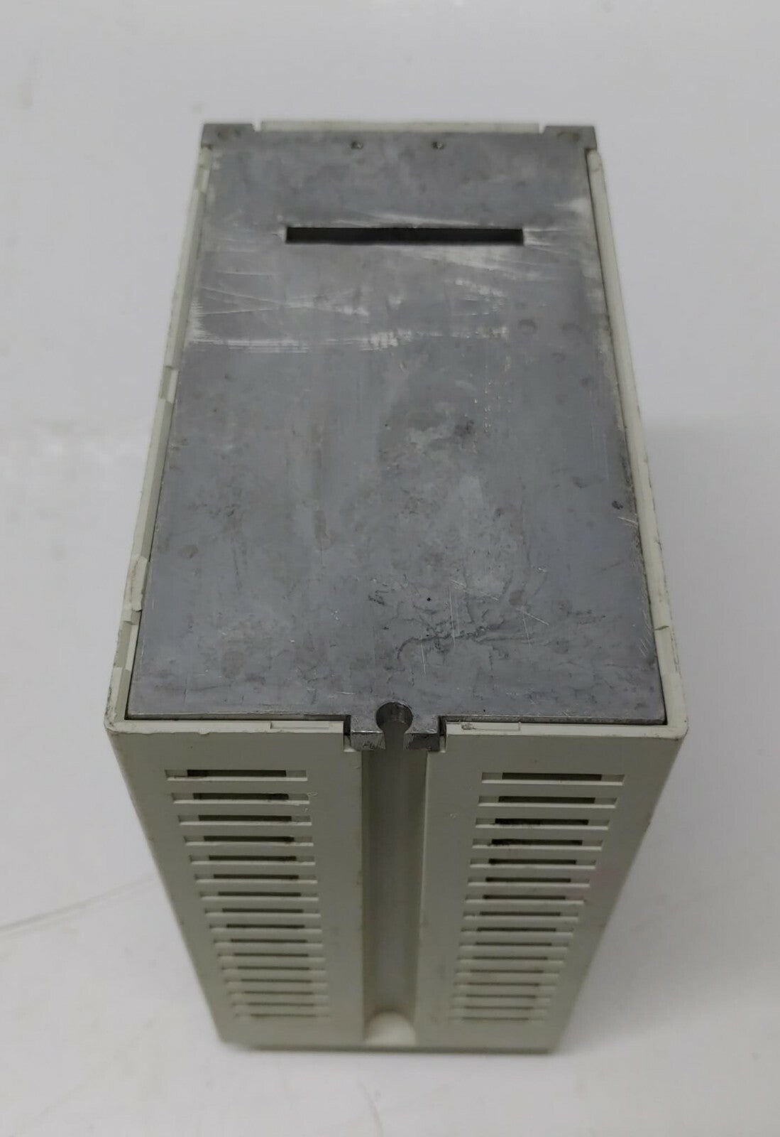 LS INDUSTRIAL SYSTEMS SV008iC5-1 Variable Frequency Drive / Inverter