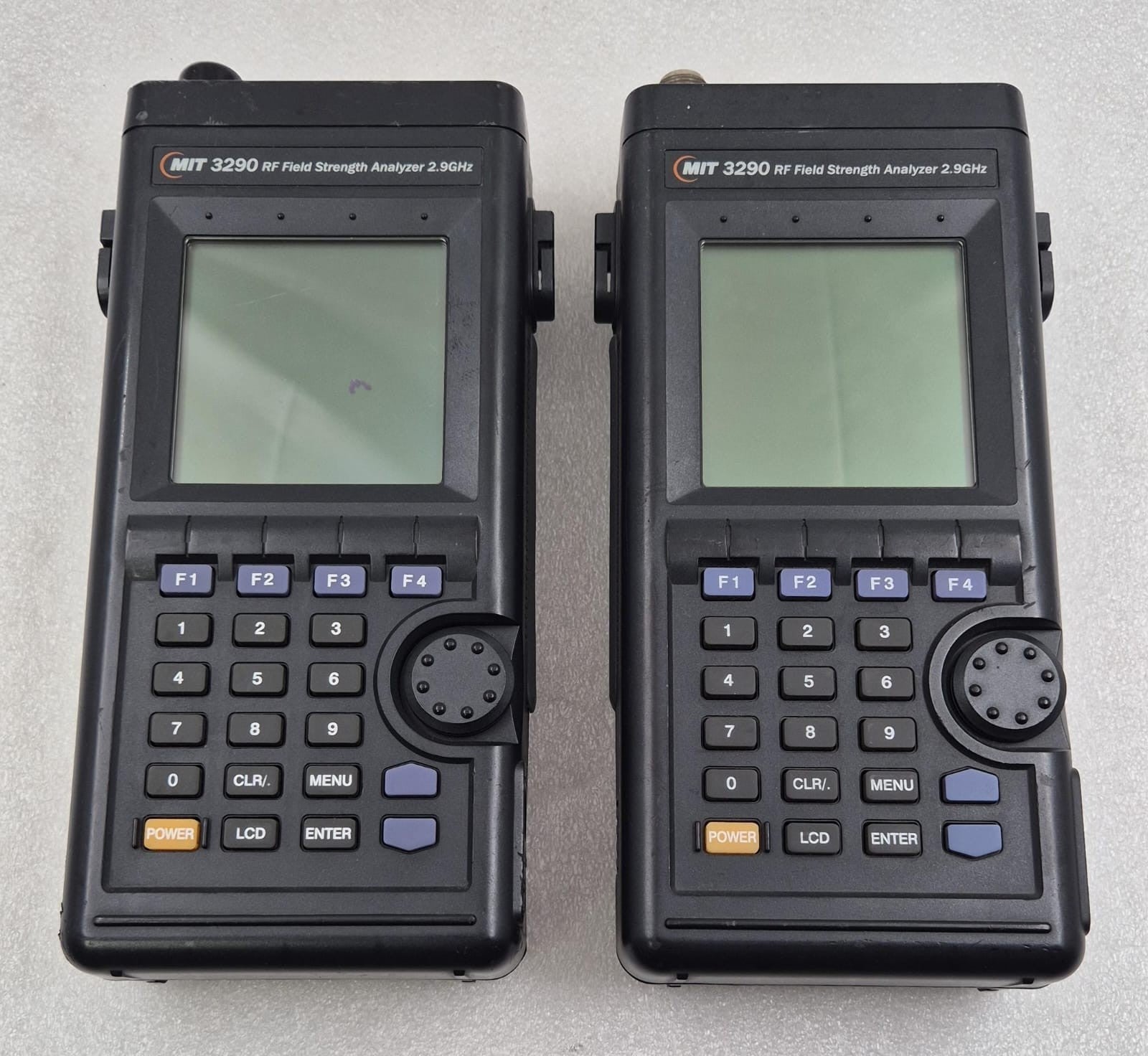[LOT 2] MIT 3290 RF Field Signal Strength Analyzer 2.9GHz Hand-Held Device AS-IS